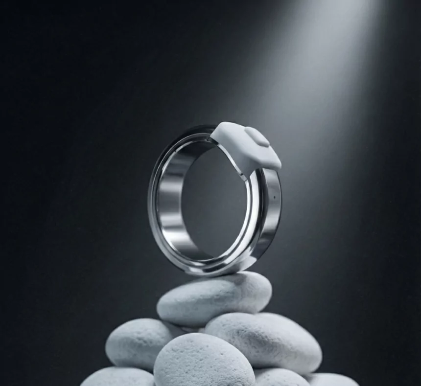 Pebble’s founder introduces a $75 AI smart ring for recording brief notes with a press of a button