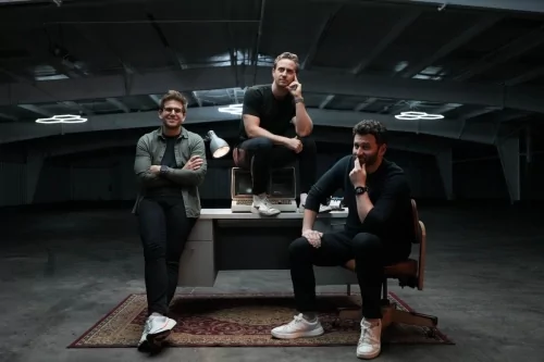 Linq raises $20M to enable AI assistants to live within messaging apps