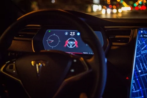 Tesla dodges 30-day suspension in California after removing Autopilot