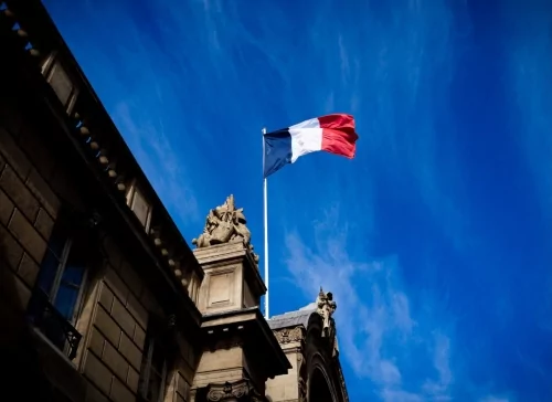France to ditch Windows for Linux to reduce reliance on US tech