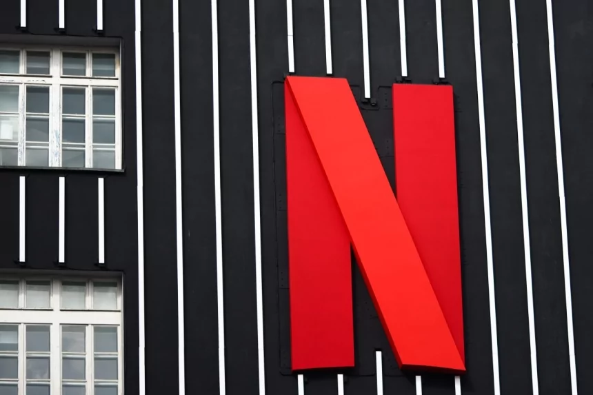 Netflix plans to add a vertical video feed, use AI for recommendations