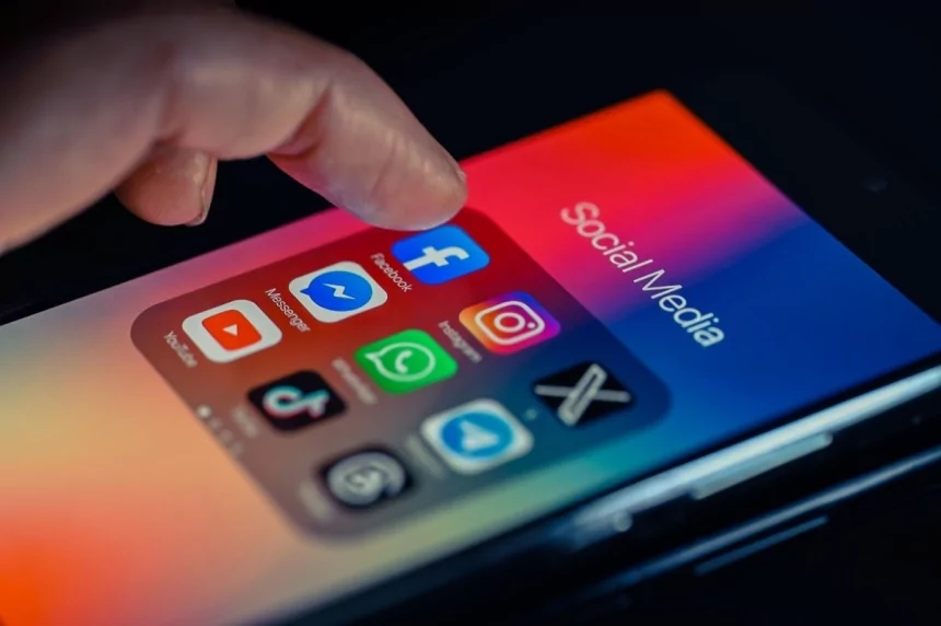 Consumers lost $2.1B to social media scams in 2025, FTC reports