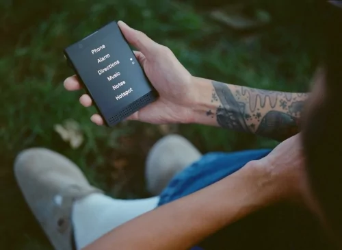 The minimalist Light Phone teams up with Andrew Yang’s Noble Mobile, which pays you to stop doomscrolling