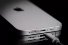 A new unpatchable flaw in Apple chips opens the door to an iPhone jailbreak 