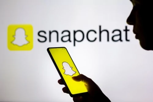 Snapchat limits users under 16 to sharing Spotlights with friends